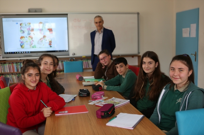 Çerkesçe Çorum'da seçmeli ders olarak okutuluyor